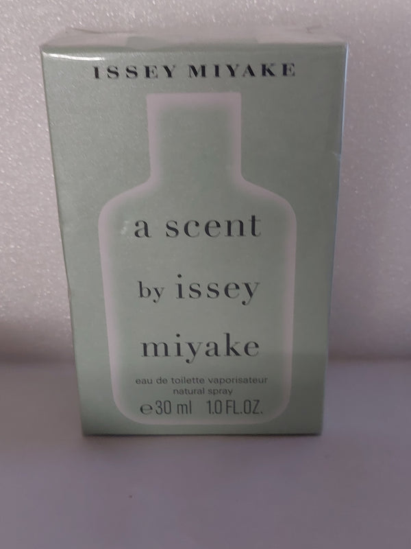 A SCENT BY ISSEEY MIYAKE eau de toilette 30ml spray