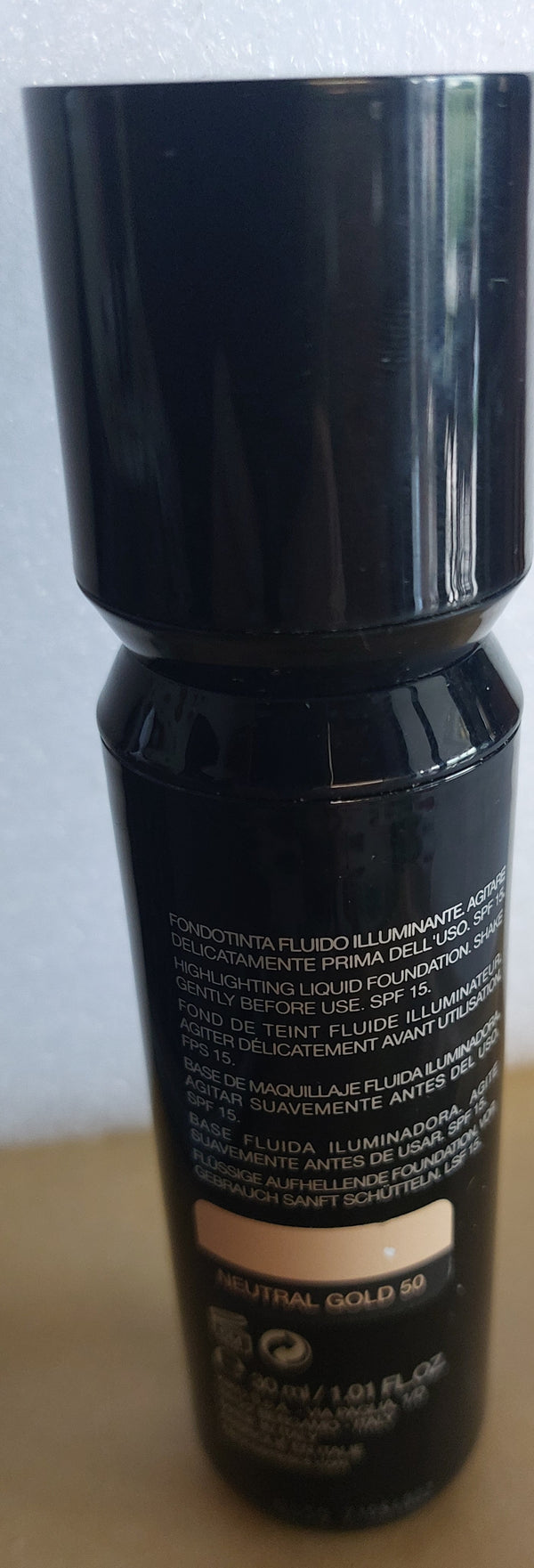 KIKO SKIN TONE FOUNDATION COLORE NEUTRAL GOLD 50 , SPF15 , 30ML SENZA SCATOLA /NO BOX